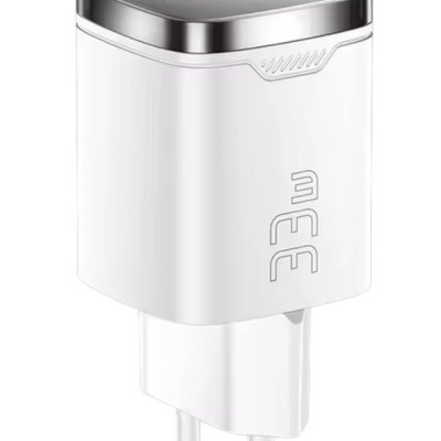 Зарядний пристрій Essager USB-C PD 33W, USB-A QC 3.0, LCD, ES-CD45 white Зарядний пристрій Essager USB-C PD 33W, USB-A QC 3.0, LCD, ES-CD45 white